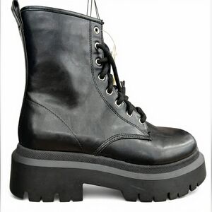 No Boundaries Lace Up Boots With Heel- Womens 9